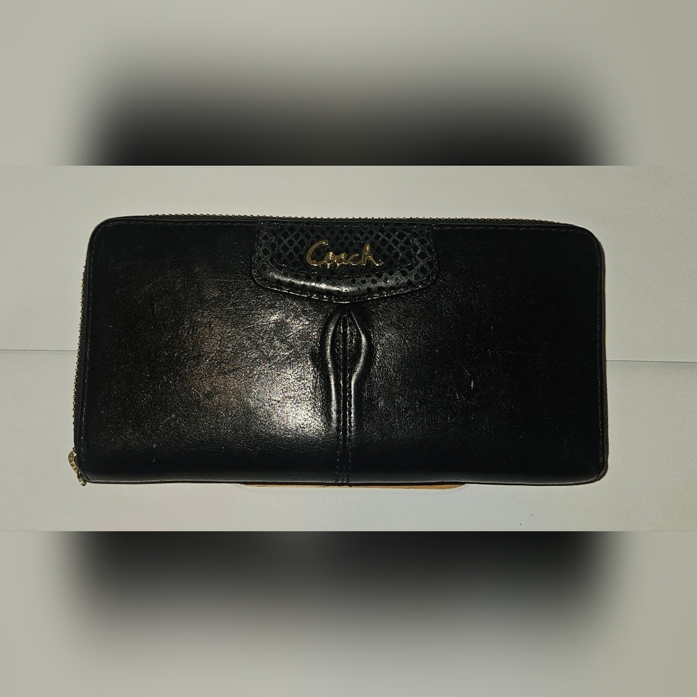 Coach Ashley Leather Wallet Accordion 3 Side Zip Black Wristlet